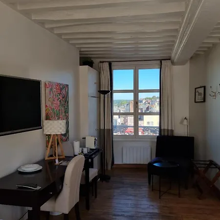 Гостевой дом Houdaille 3*